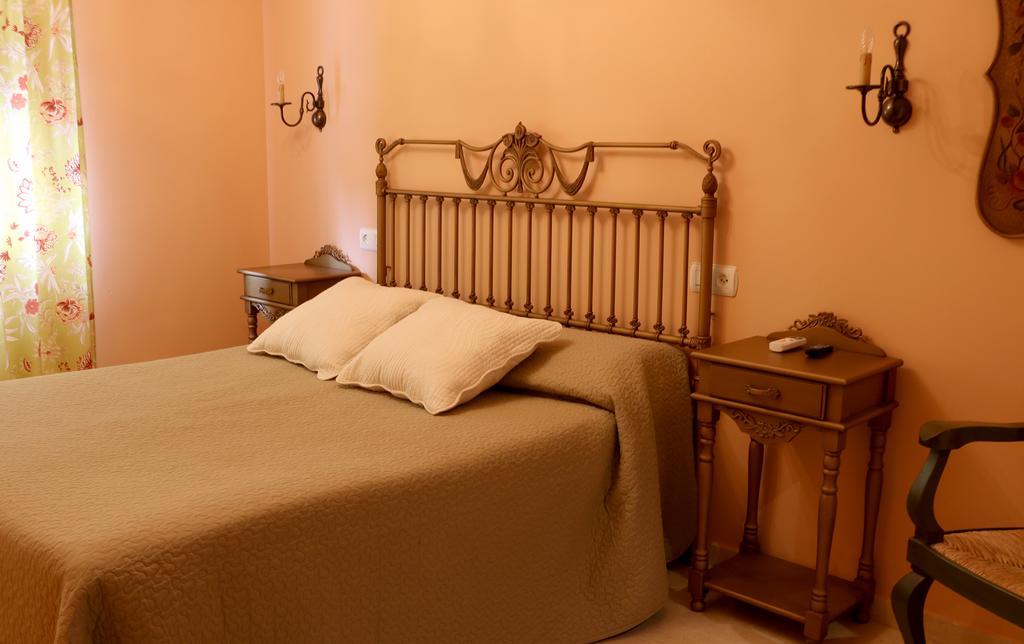 Hostal Emilia Trujillo Exterior foto
